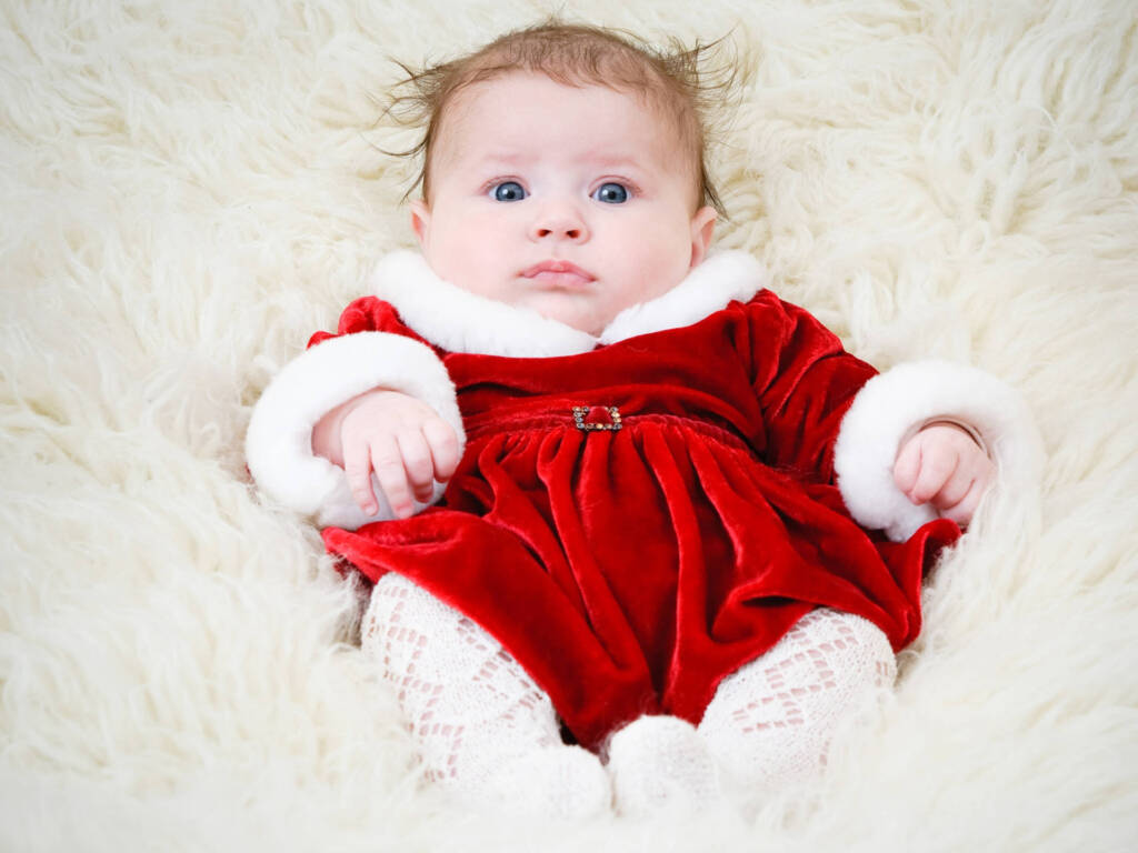 santa-outfit-cute-baby-girl-gv6u4ha97z3udjk9